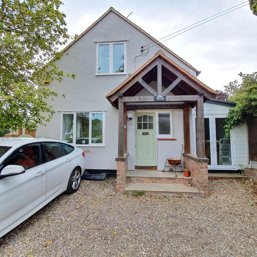 Spacious Beautiful And Warm Cottage With Parkingチェルムスフォード エクステリア 写真