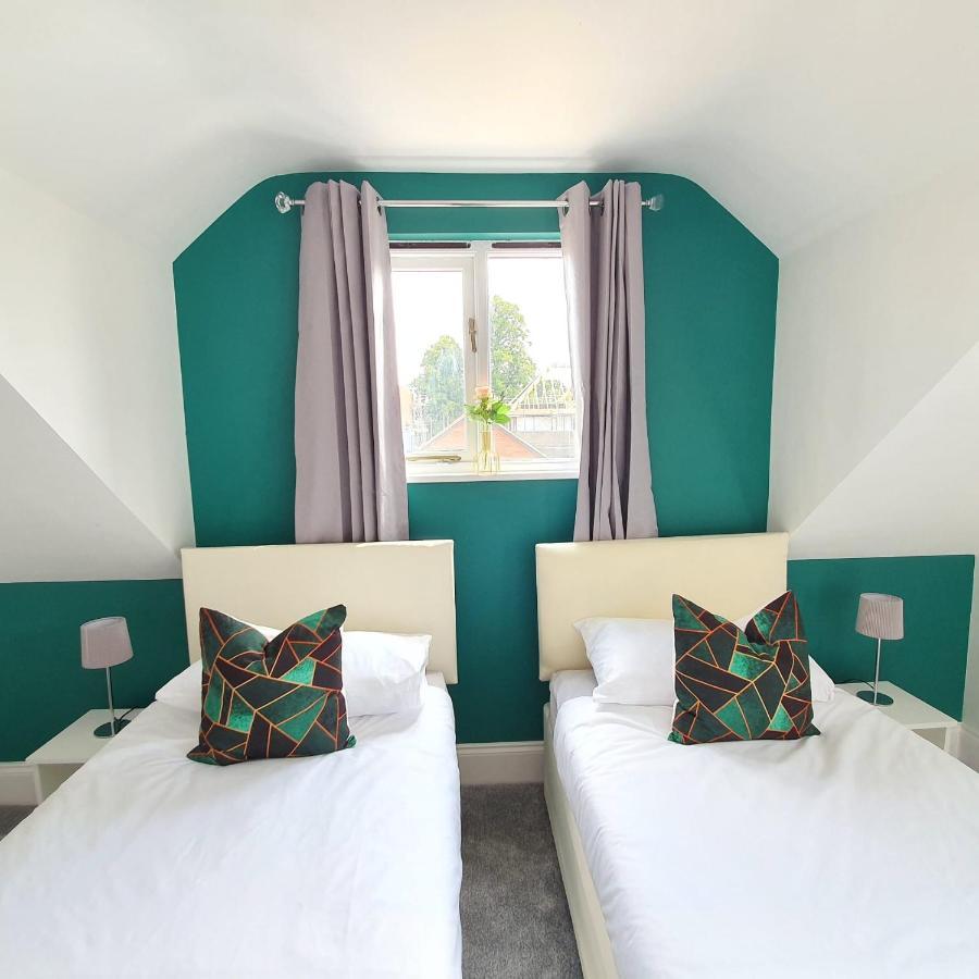 Spacious Beautiful And Warm Cottage With Parkingチェルムスフォード エクステリア 写真